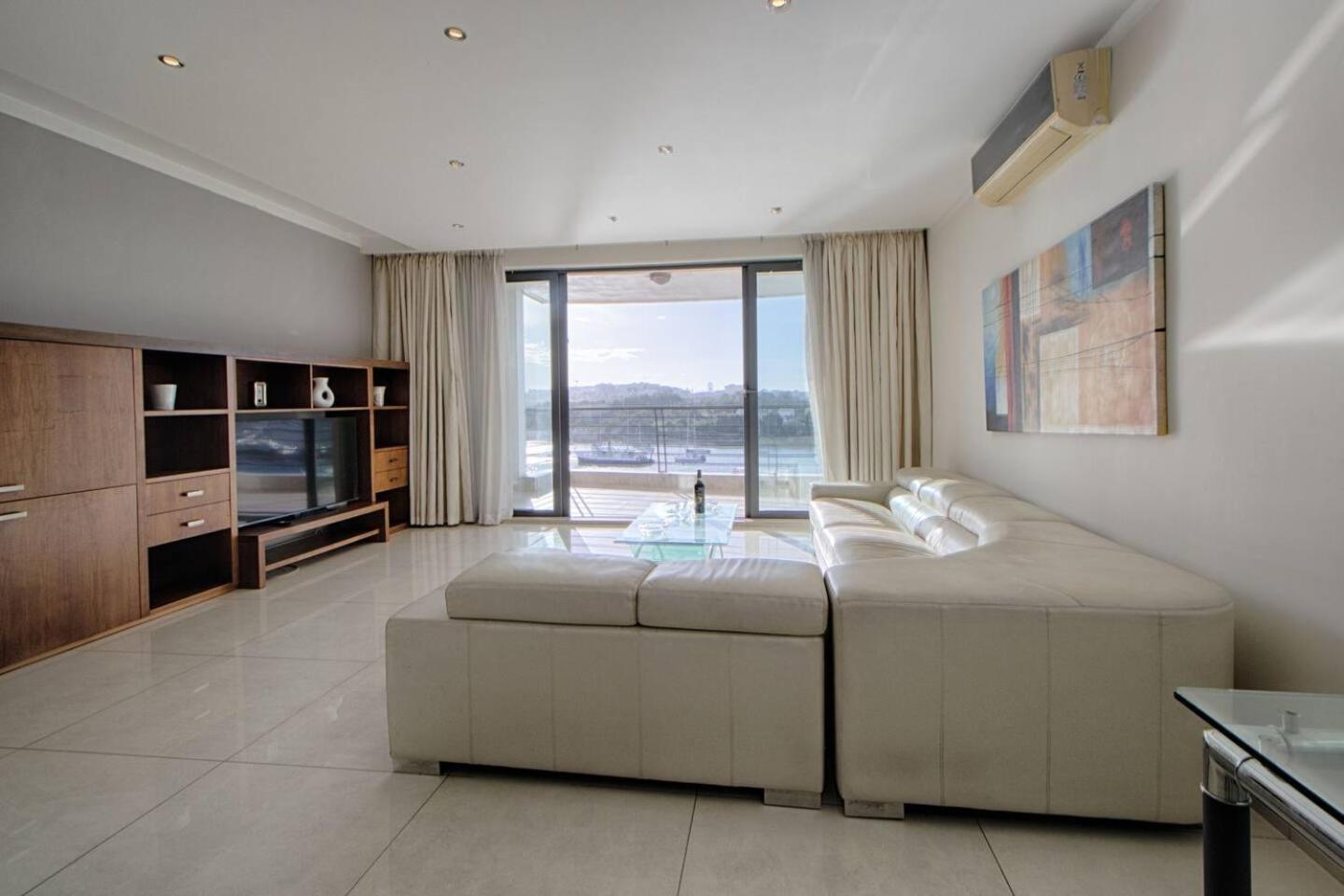 The Strand Apartments By Homely Sliema Exterior photo